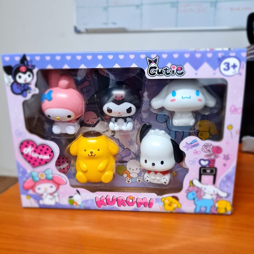 Muñecos Sanrio - Set Kuromi